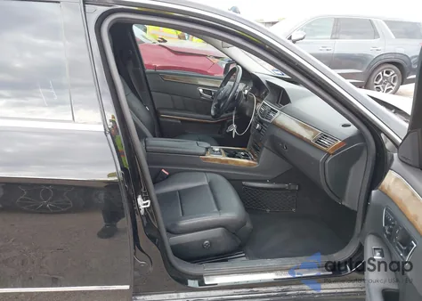 2010 Mercedes-Benz E 350 from USA, damaged, VIN WDDHF5GBXAA025236